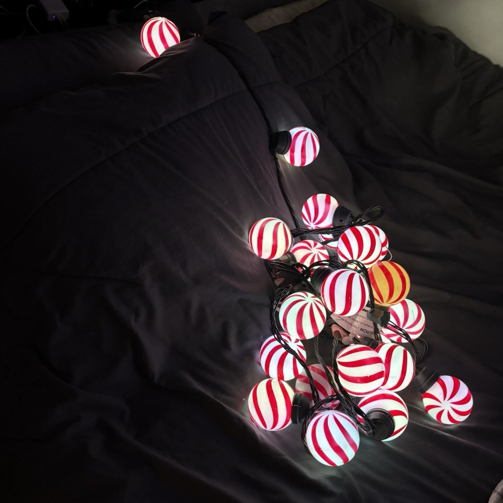 Gemmy Blow Mold Christmas Lights Peppermint Candy 26 Feet 26 Bulbs Rare Working
